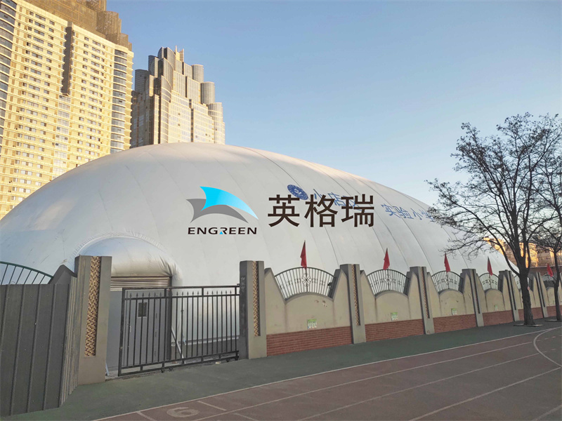 氣膜建筑造價(jià)相對(duì)便宜且符合體育場館搭建要求